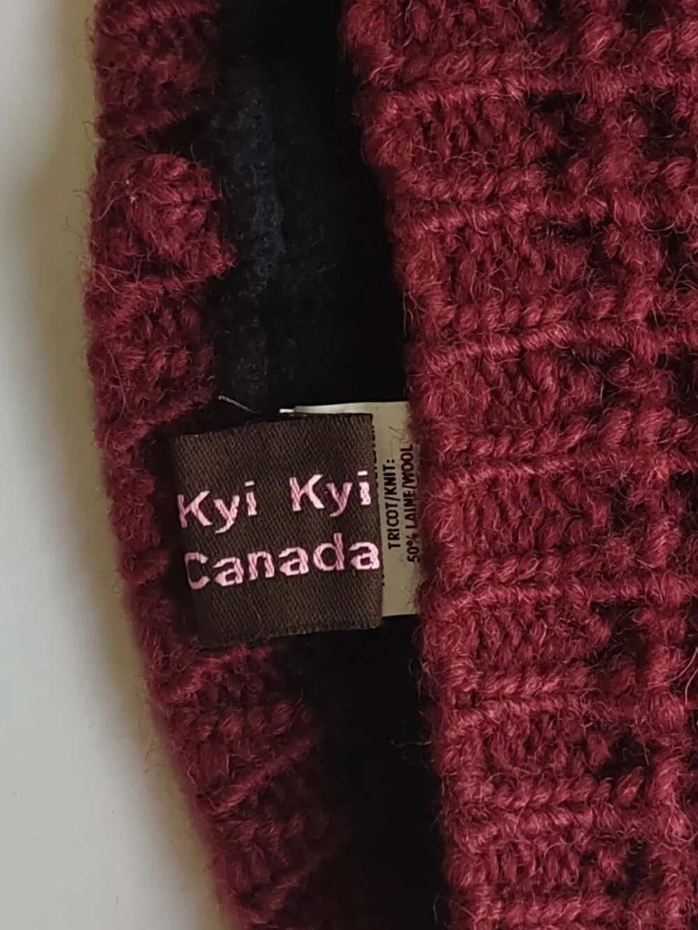 Kyi Kyi Classic Fox Fur Pom Pom Beanie Hat Burgundy